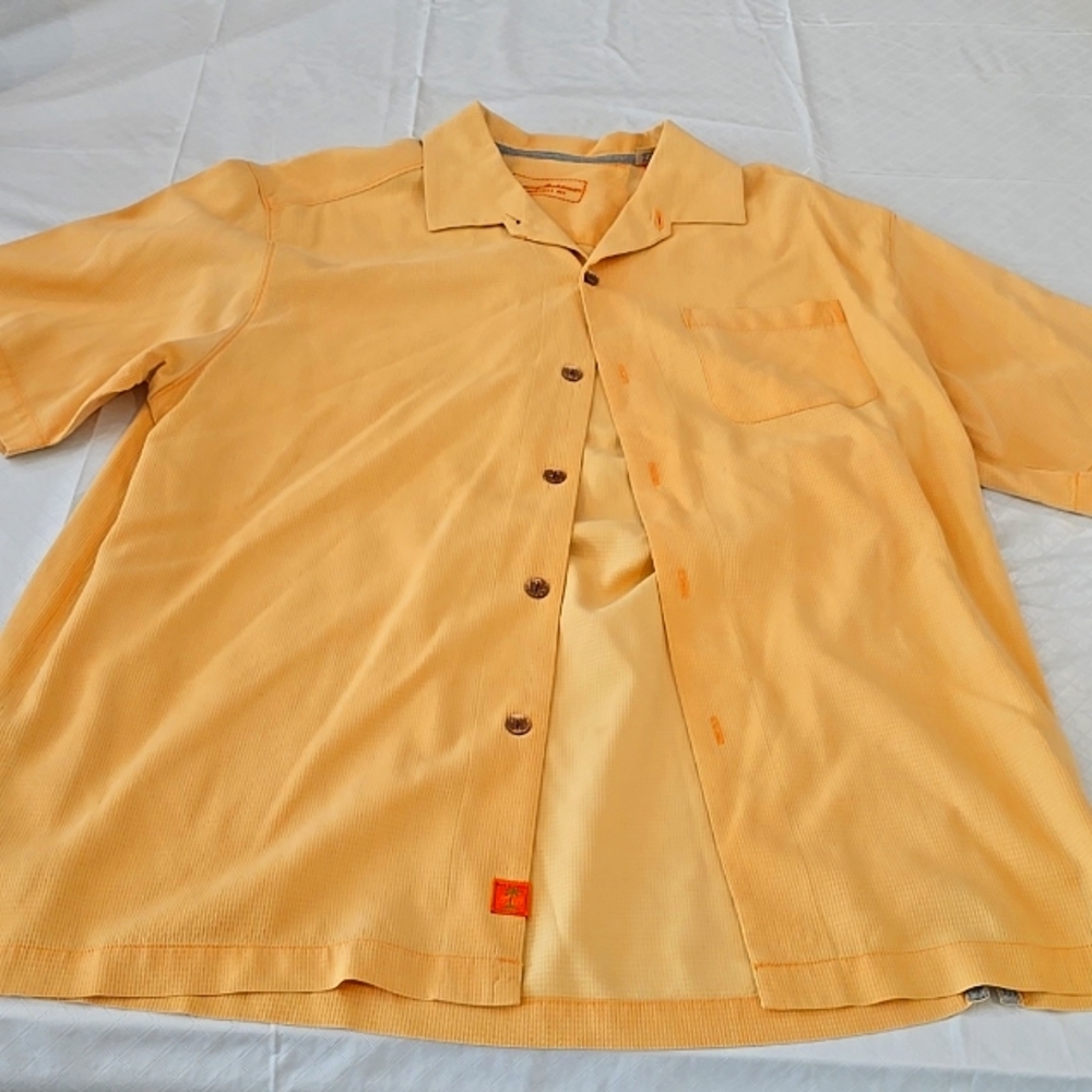 Tommy Bahama Men's Short Sleeve Button Down Original Fit